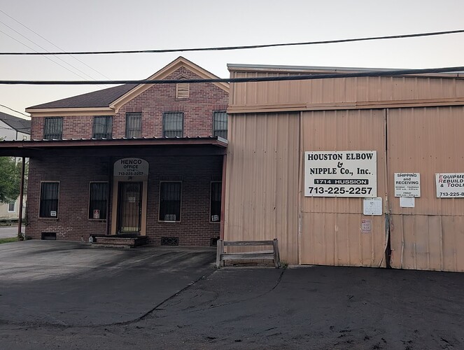 PXL_20260817_010143572