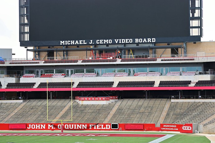 2025-06-05 Touchdown Club Tour 02