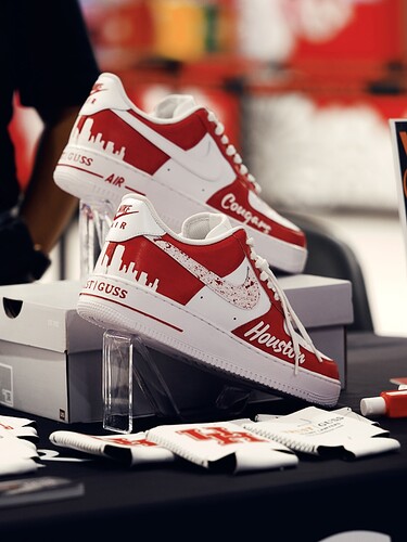 truss guess Nike Friday v BYU