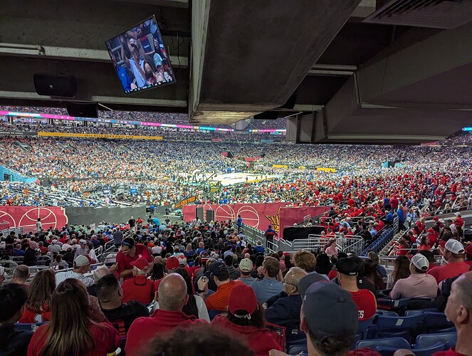 PXL_20250405_232747669