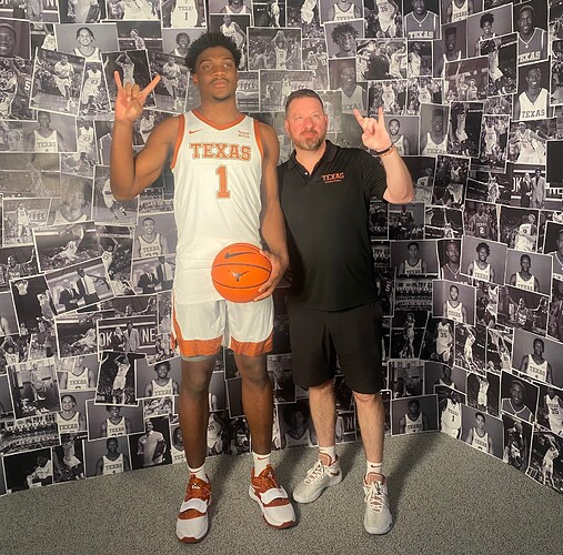 Fgb5J75WAAA8sIT.jpeg-1