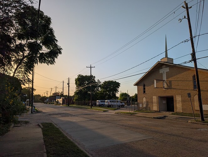 PXL_20260816_002214260