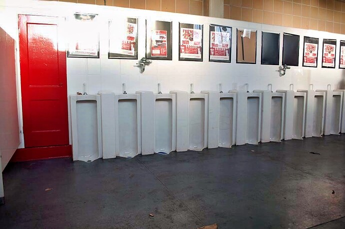 _XXX 2011-10-22 Jeppesen Sauna Baths_R