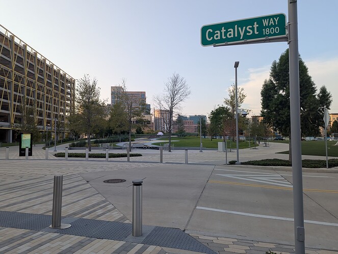 PXL_20250809_001424794