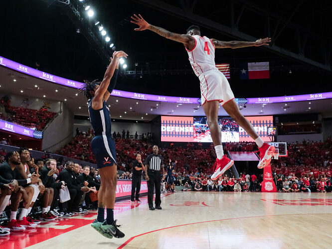 Coogs_Cavaliers_BKB_0752_web-rez-1024x768