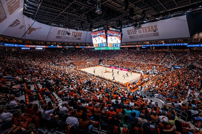 moody_center_fans_utep_sss_TexasUTEPmbb0565
